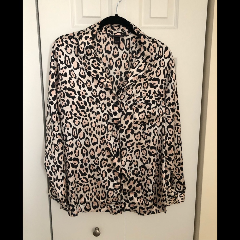 Victoria Secret animal print blush pajama top S